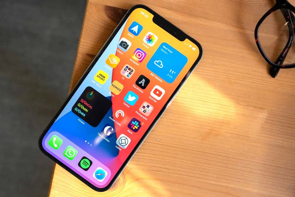 iPhone 13 не будет: Touch ID вернется в iPhone 12S