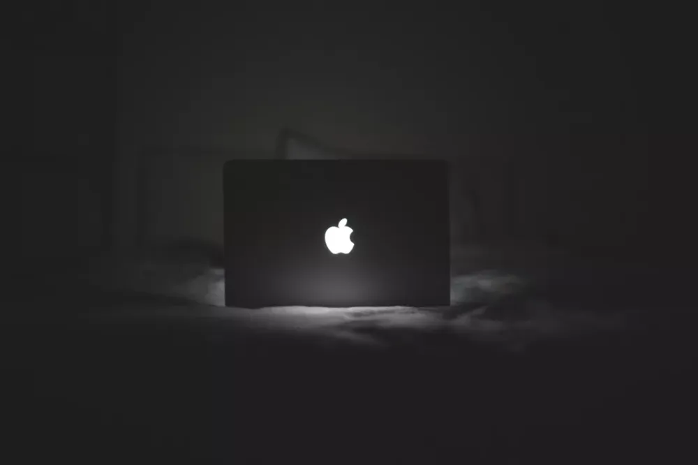 Apple рекомендует срочно обновить системы macOS и iOS