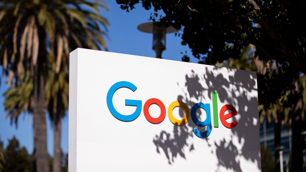 Google впопыхах пытается заново изобрести поиск