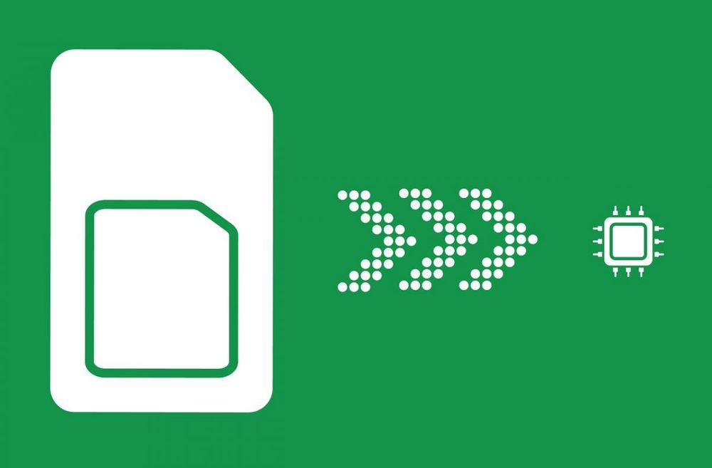 «Билайн» и «МегаФон» начали подключать eSIM