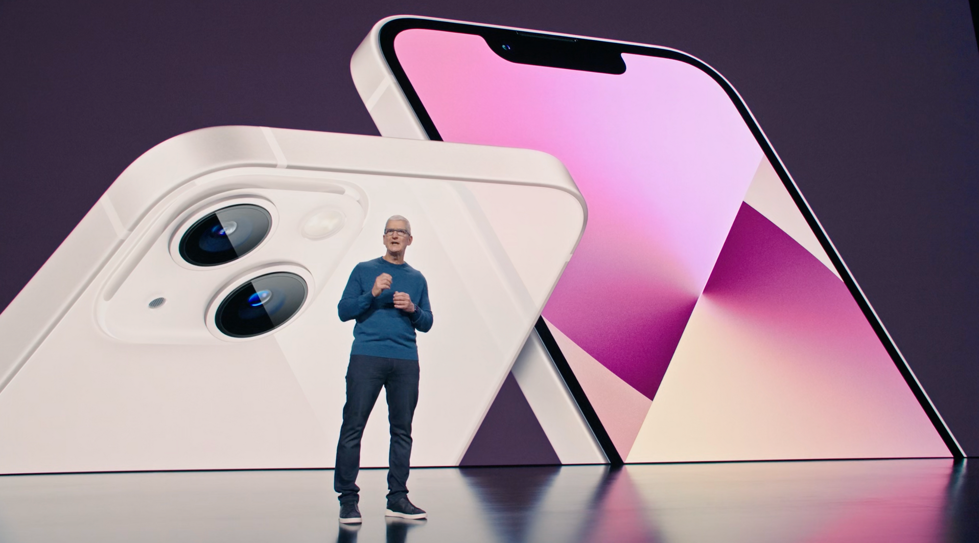 Apple объявила официальные цены на iPhone 13, Apple Watch Series 7 и новые iPad в России