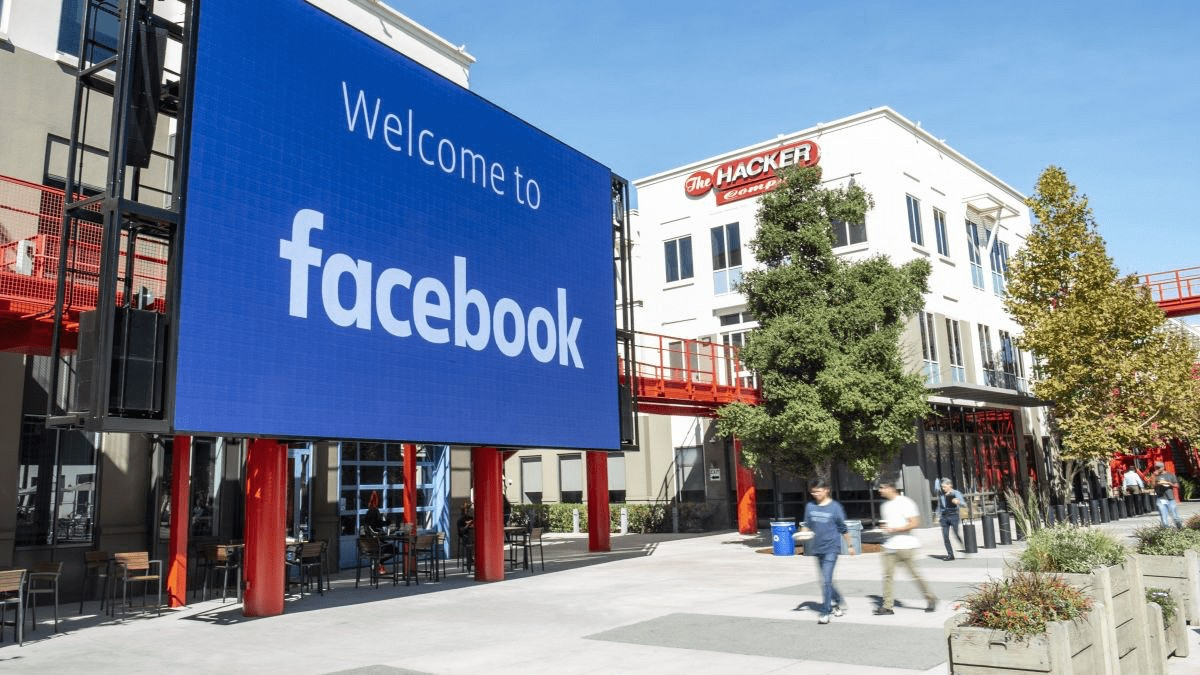 Facebook потеряет свое «лицо» – а точнее сменит название