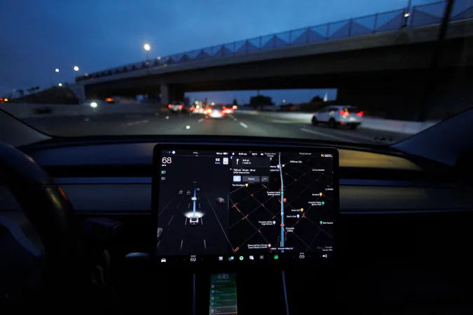 В США произошло почти 400 аварий с беспилотными автомобилями