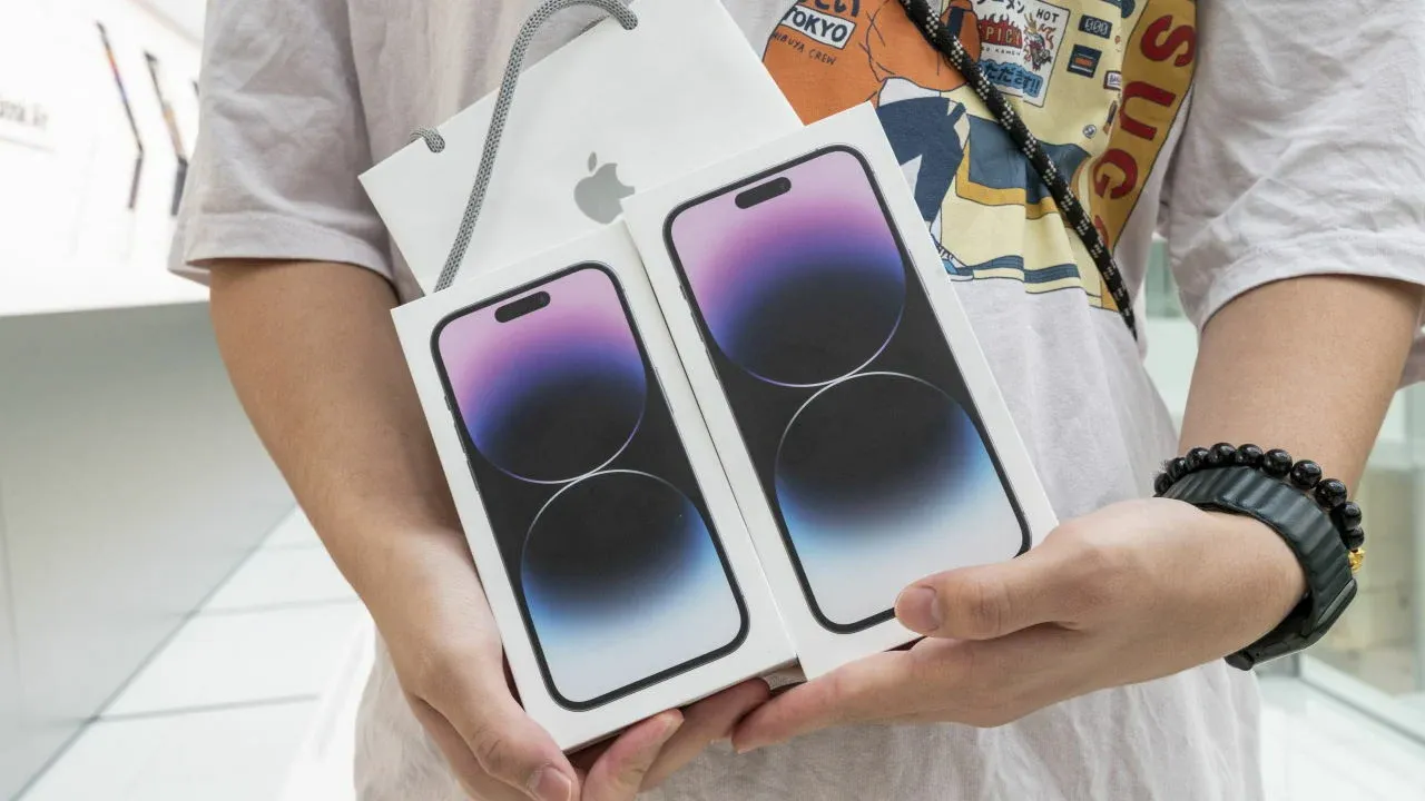 iPhone 14 провалился: Apple сокращает производство новинки