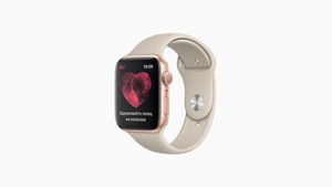 Функция ЭКГ в Apple Watch наконец-то заработает в России
