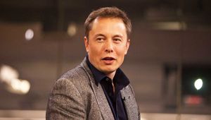 Илон Маск стал вторым богатейшим человеком в мире