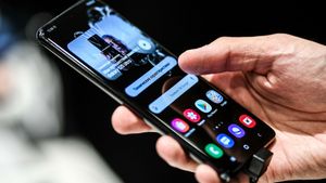 В сеть попали официальные тизеры линейки Samsung Galaxy S21