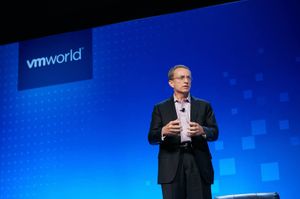 Intel меняет своего генерального директора