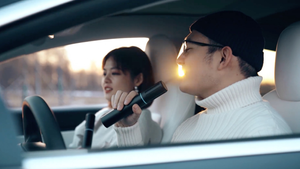 Tesla выпустила свои собственные микрофоны