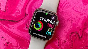 Рынок умных часов вырос в прошлом году на 24%