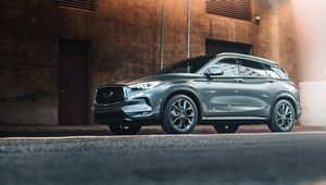 В России продолжают дорожать автомобили