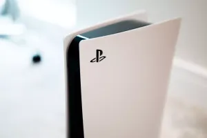 Моддер взломал PlayStation 5 через уязвимость в WebKit