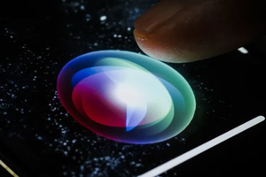 Apple упростит вызов Siri