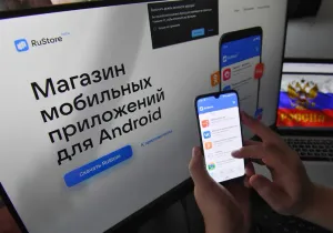 На китайские смартфоны начали предустанавливать магазин приложений RuStore