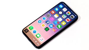 Видео: Как будет выглядеть iOS 11 на iPhone 8