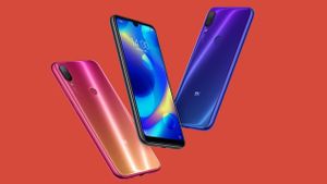 Xiaomi нарядила новогоднюю елку из тысячи смартфонов