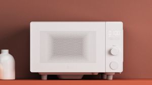 Xiaomi представила «умную» микроволновку с Wi-Fi
