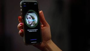 Специальные очки помогут взломать Face ID