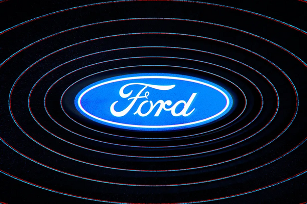 В Ford начали разработку собственной батареи для электрокара