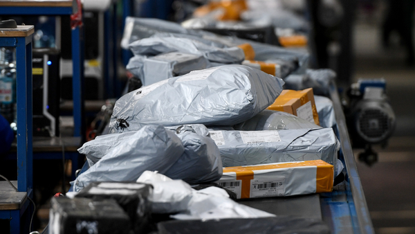 В России хотят вернуть беспошлинный порог в 200 евро