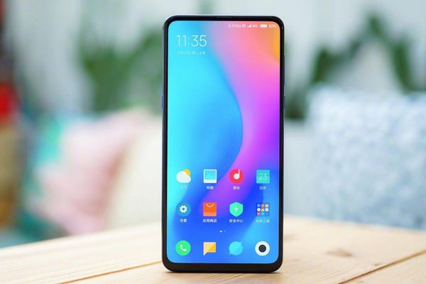 Xiaomi Mi 9 будет представлен в феврале